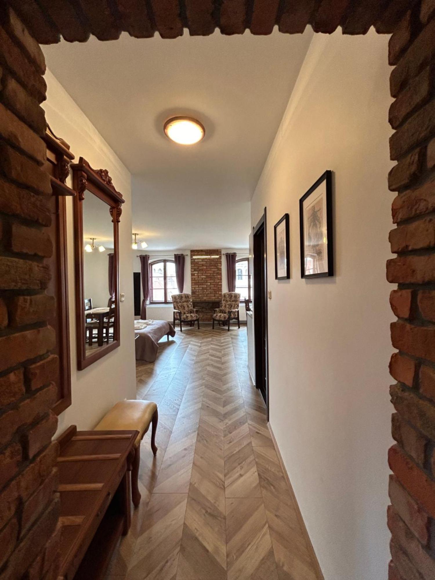 Apartament Stary Rynek 41 Poznań Buitenkant foto